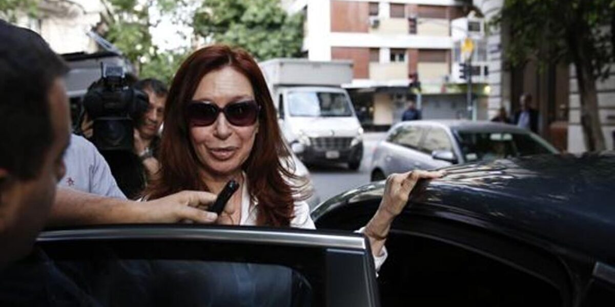 ¿En qué planeta vive Cristina?