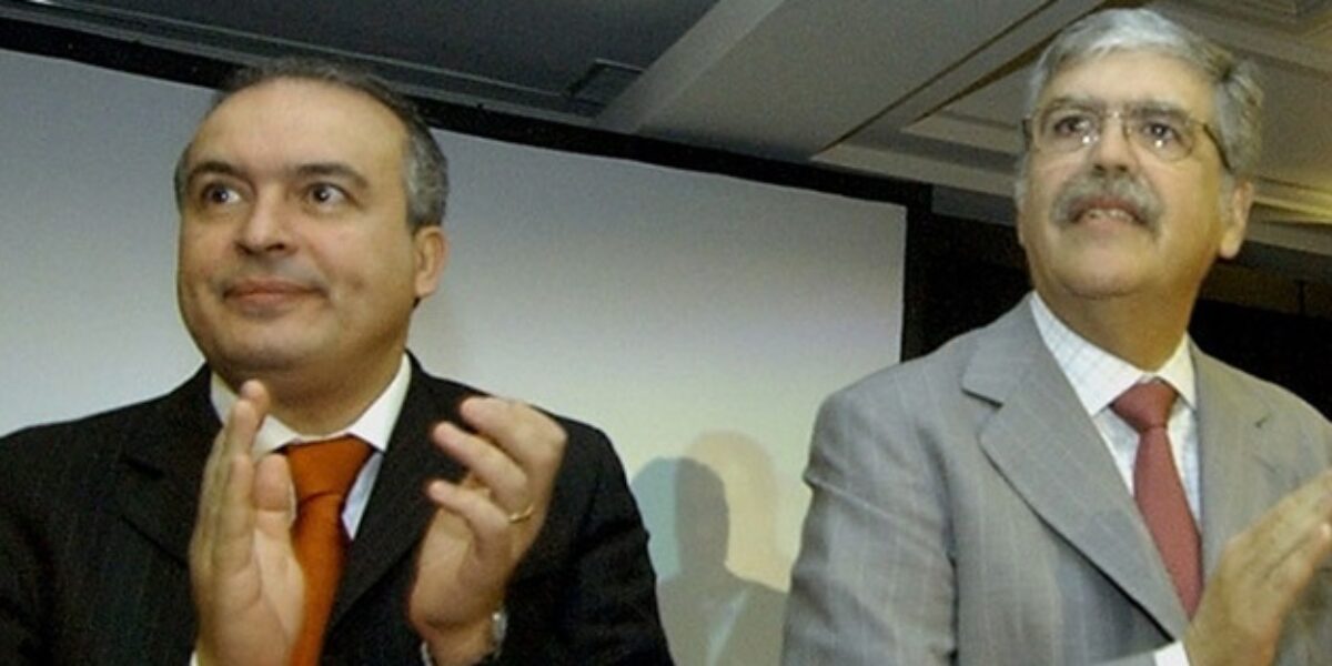 Informe: De Vido y López denunciados por malversación
