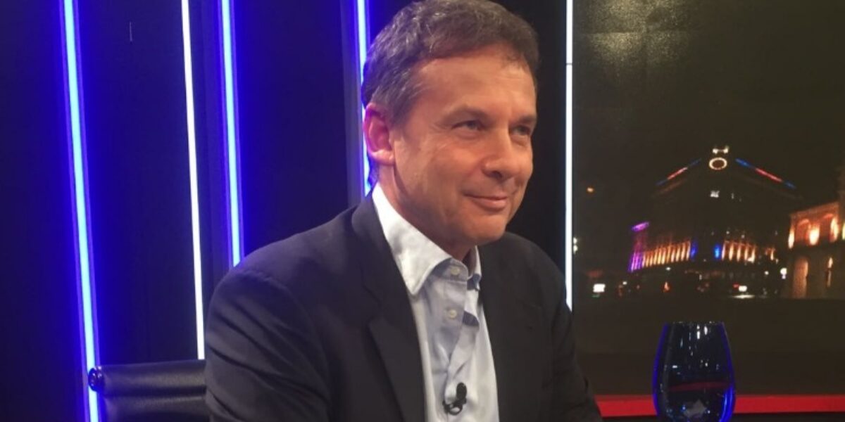 Eduardo Costa sobre la crisis en Santa Cruz