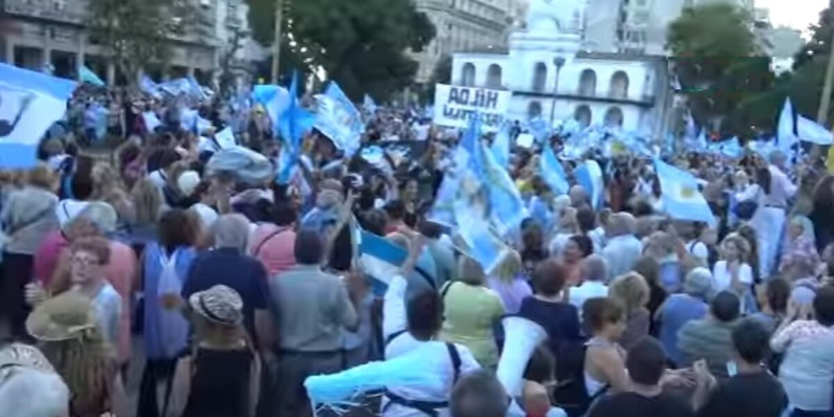 Las lecciones que deja el 1/A al Gobierno y a la oposición