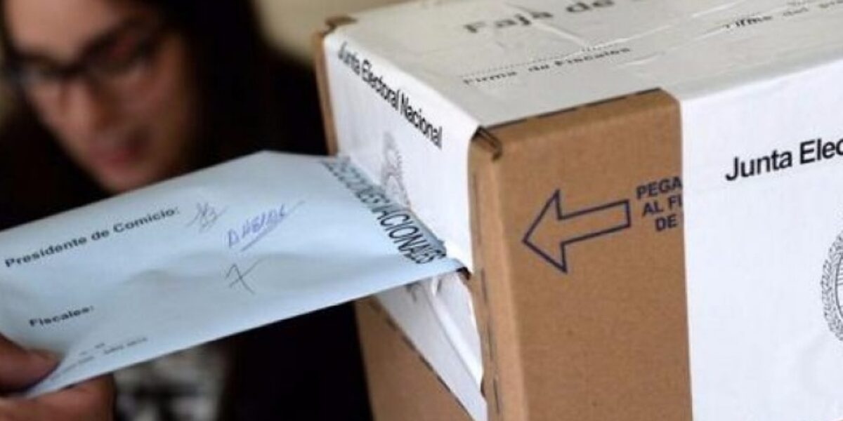 Cristina se prepara para festejar una victoria
