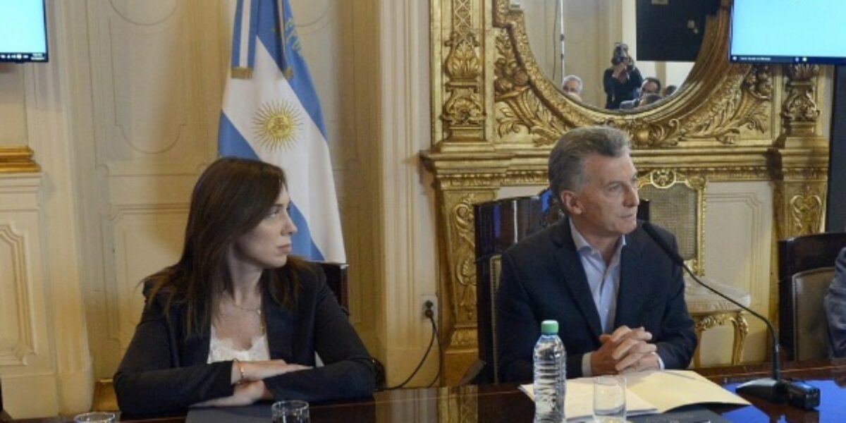 La megacorrupción K tapa el mejor momento del gobierno de Macri