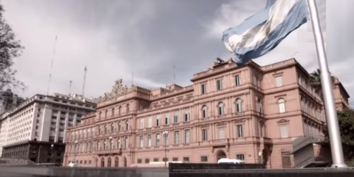 El balance del primer año de Milei en El Observador 107.9