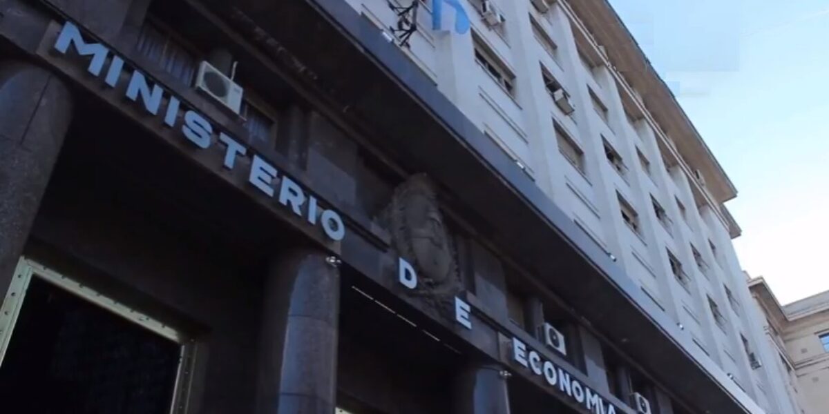 El Gobierno considera que las primeras reacciones de la sociedad por las medidas económicas son alentadoras