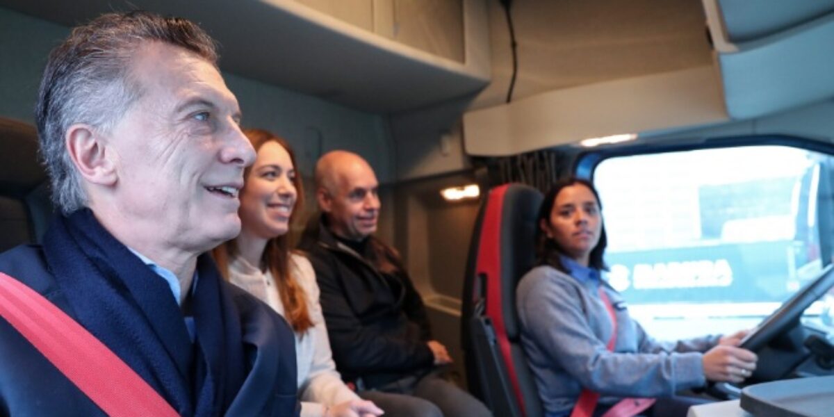 A Macri, una vez más, se le empiezan a alinear los planetas