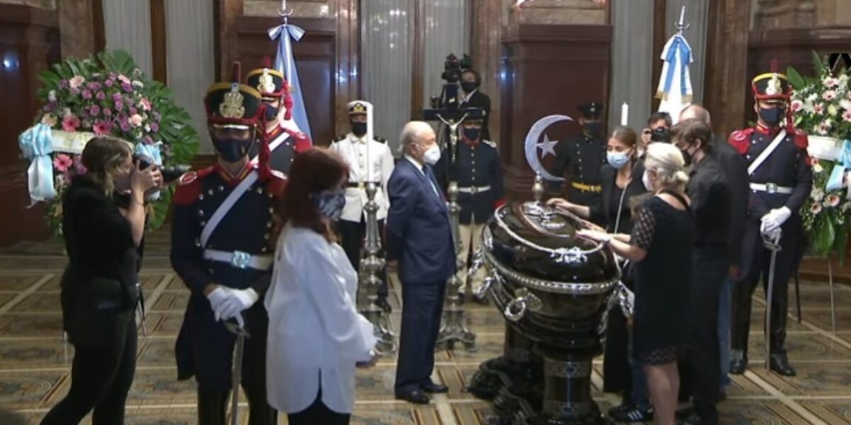La muerte de Carlos Menem y el cinismo de Cristina Fernández